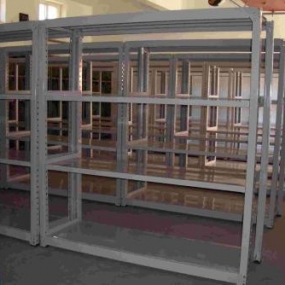 层板式货架