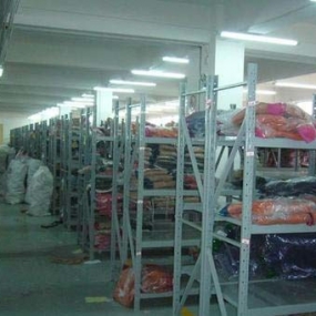 服装仓库货架